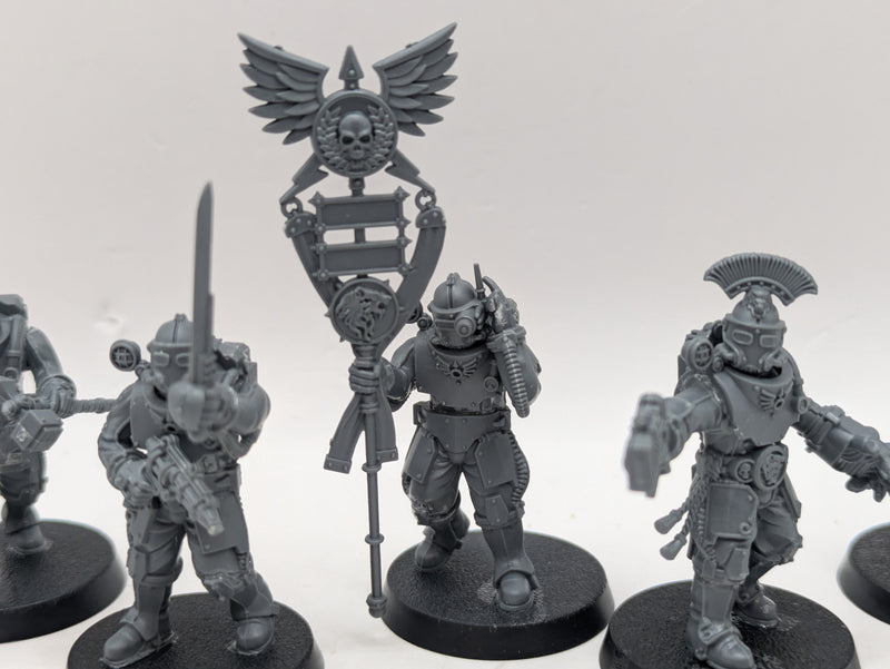 Warhammer Horus Heresy: Solar Auxillia Tactical Command Section (AZ240)