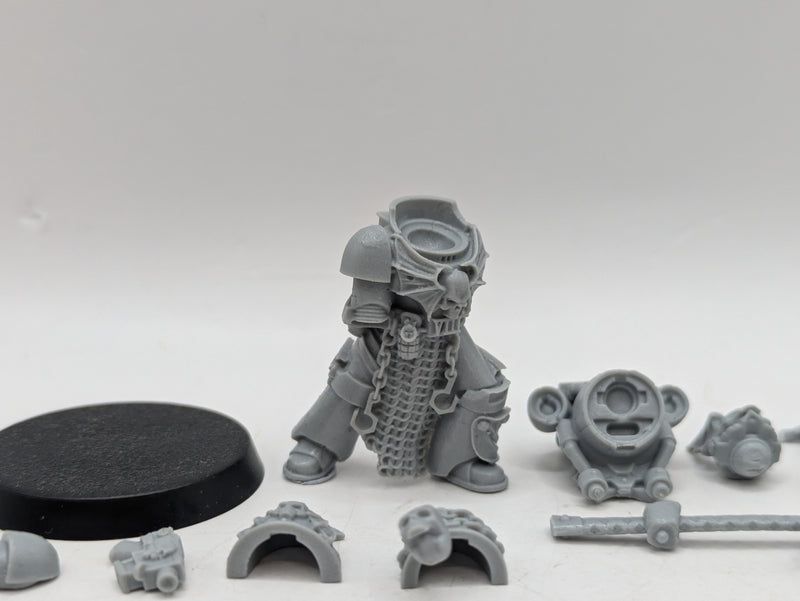 Warhammer Horus Heresy: Space Marine Night Lords Praetor (AW022)