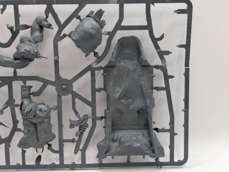 Middle Earth Strategy Battle Game: Goblin King (SPRUE0001)