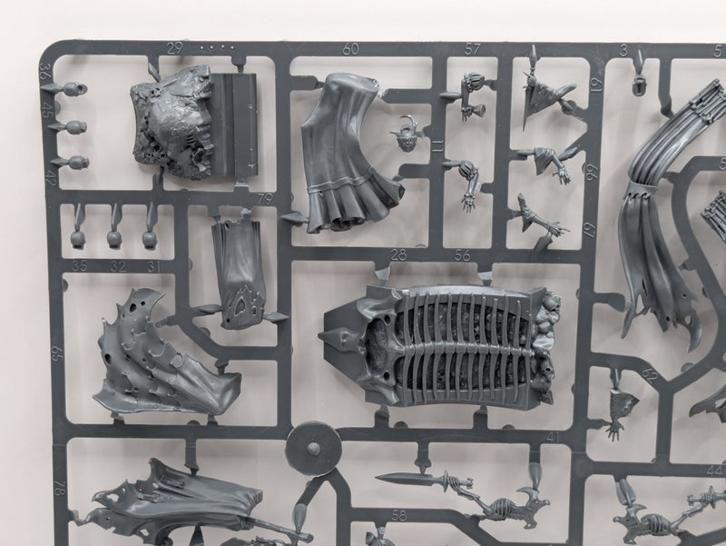 Warhammer Age of Sigmar/Old World: Soulblight Gravelords Mortis Engine/Coven Throne (SPRUE0016)