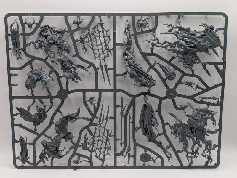 Warhammer Age of Sigmar/Old World: Soulblight Gravelords Mortis Engine/Coven Throne (SPRUE0016)