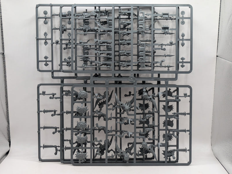 Warhammer Age of Sigmar: Seraphon Saurus Warriors Old (SPRUE0090)