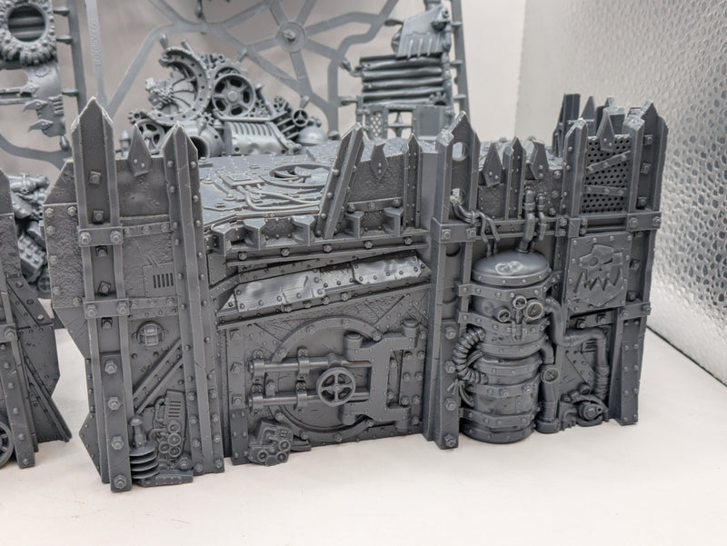 Warhammer 40k: Kill Team Octarius Ork Terrain (AX029)