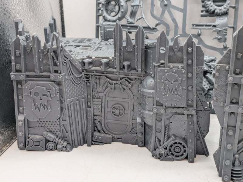 Warhammer 40k: Kill Team Octarius Ork Terrain (AX029)