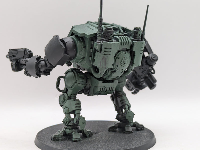 Warhammer 40k: Space Marines Invictor Tactical Warsuit (AX026)