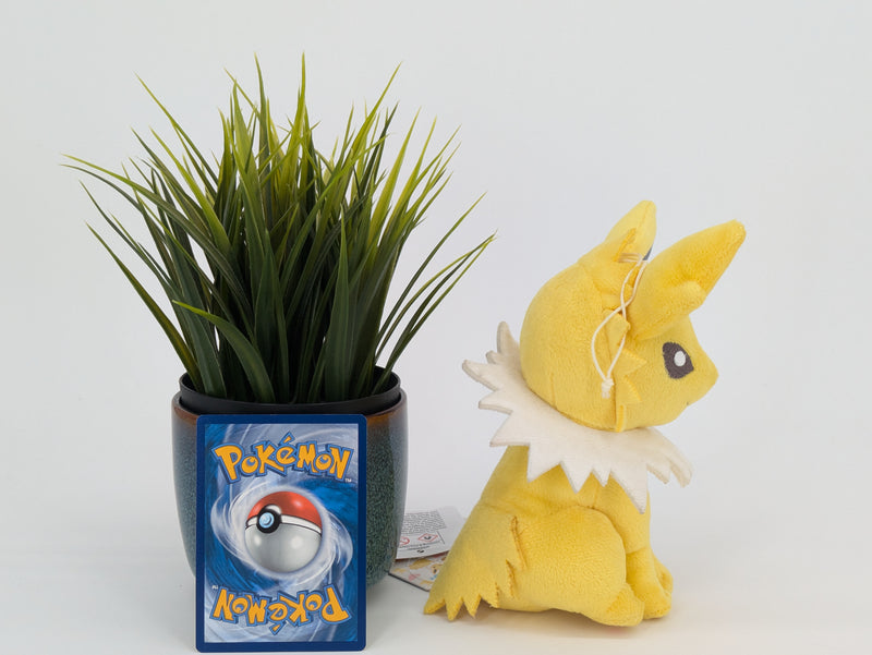 Pokemon Plush - Jolteon - Japanese Import - Banpresto Collectable