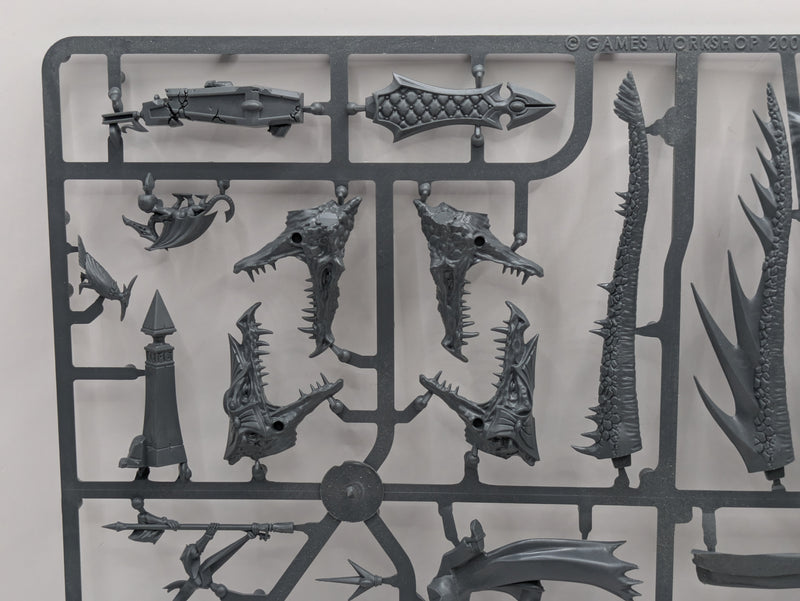 Warhammer The Old World: High Elf Lord on Dragon OOP (SPRUE0115)