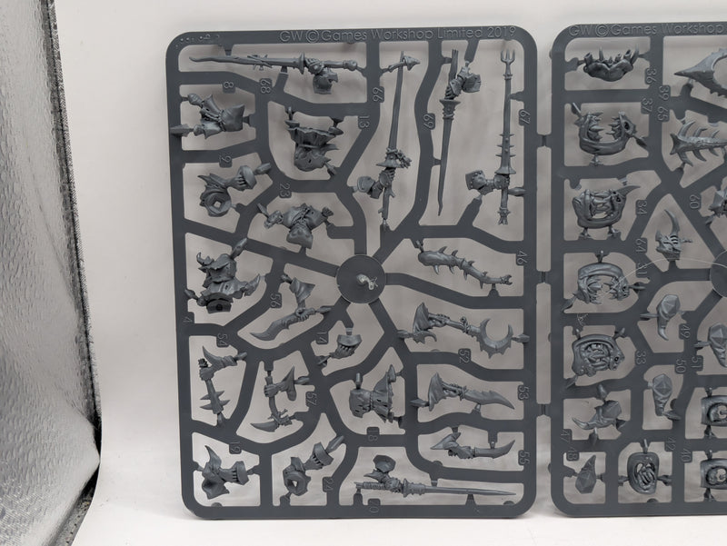 Warhammer Age of Sigmar: Gloomspite Gitz Squig Hoopers/Boingrot Bounders (SPRUE0105)