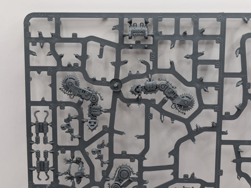 Warhammer 40k: Adepta Sororitas Mixed Sprue - Incomplete (SPRUE0134)