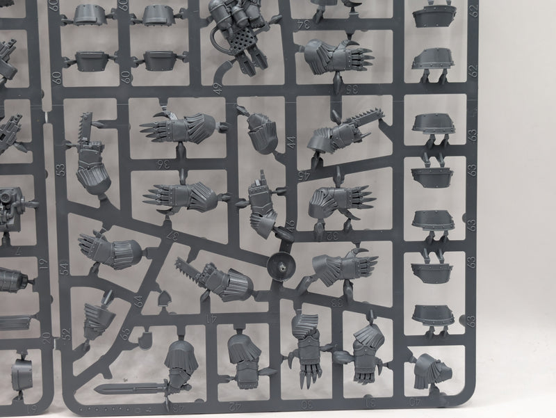 Warhammer Horus Heresy: Space Marine Cataphractii Terminators (SPRUE0143)