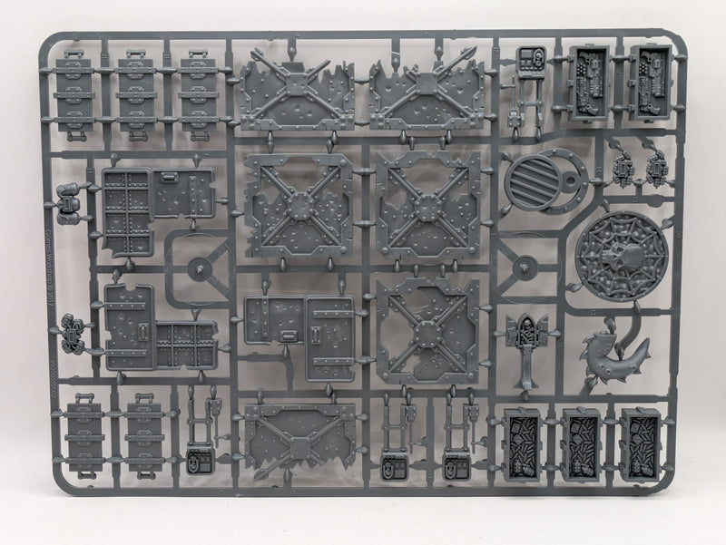 Warhammer 40k Necromunda: Hive War Zone Mortalis Barricades, Crates and Objective Markers (SPRUE0198)