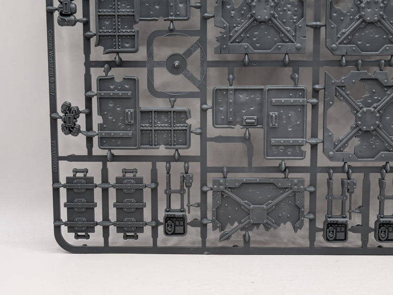 Warhammer 40k Necromunda: Hive War Zone Mortalis Barricades, Crates and Objective Markers (SPRUE0198)