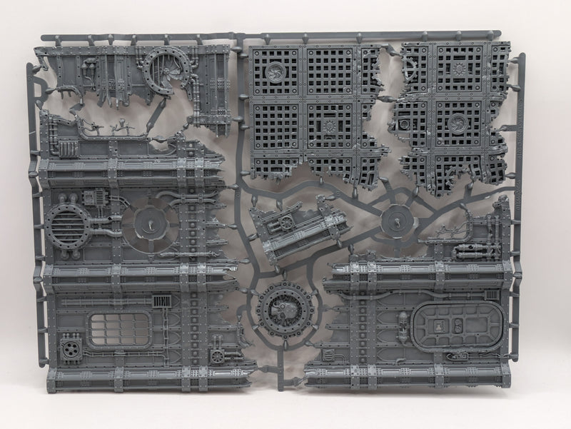 Warhammer 40k: Battlezone Manufactorum Terrain (SPRUE0045)