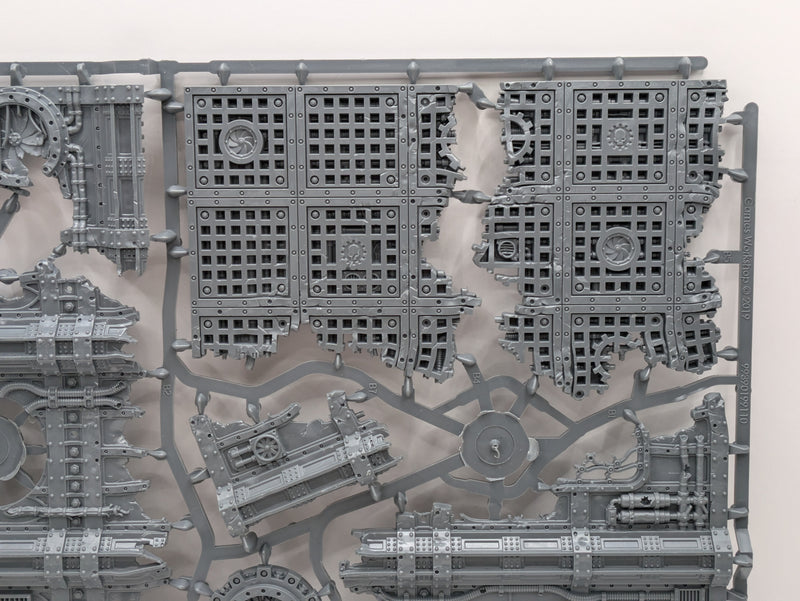 Warhammer 40k: Battlezone Manufactorum Terrain (SPRUE0045)