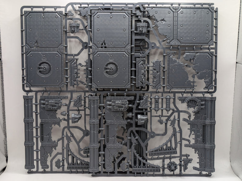 Warhammer 40k: Sector Imperialis Chalnath Terrain (SPRUE0014)