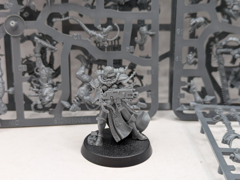 Warhammer 40k: Adepta Sororitas Combat Patrol Sprues - Missing Rhino (SPRUE0227)