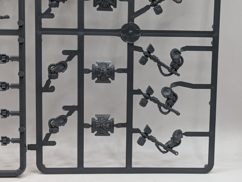 Warhammer 40k: Space Marine Assault Terminators (SPRUE0222)