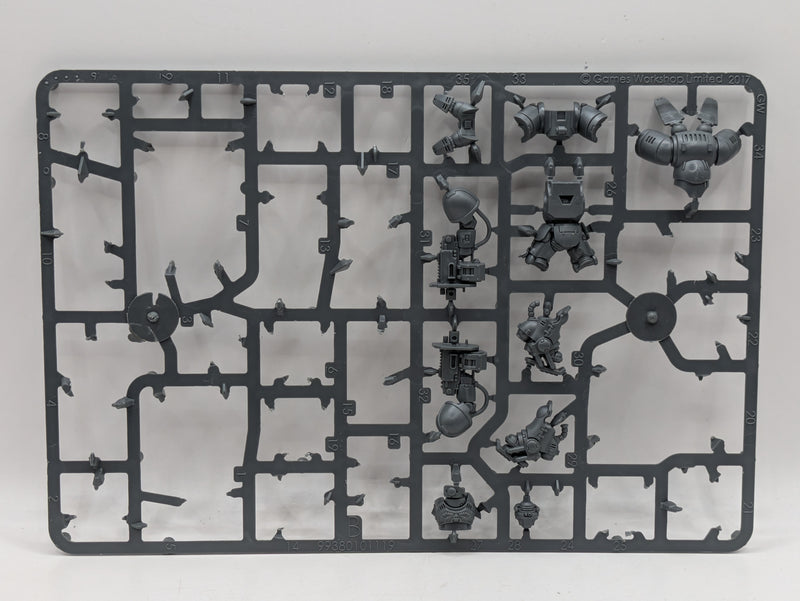 Warhammer 40k: Space Marine Gravis Captain and x3 Inceptors (SPRUE0221)