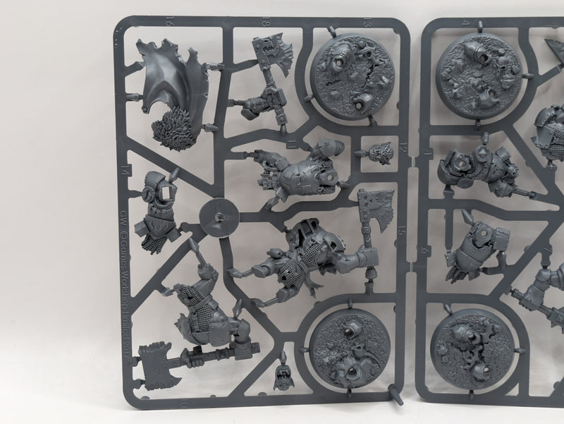 Warhammer Age of Sigmar: Orruk Warclans Morgok's Krushas (SPRUE0260)