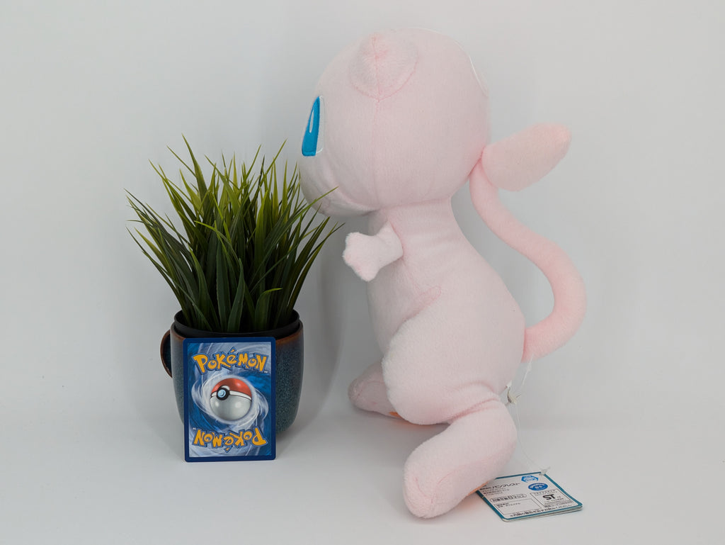 Banpresto Pokemon Manmaru 2024 Mew Plush