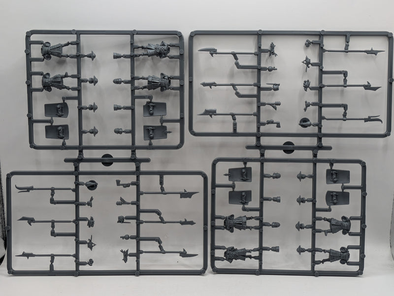 Warhammer The Old World: Kingdom of Bretonnia Men-at-Arms (SPRUE0010)