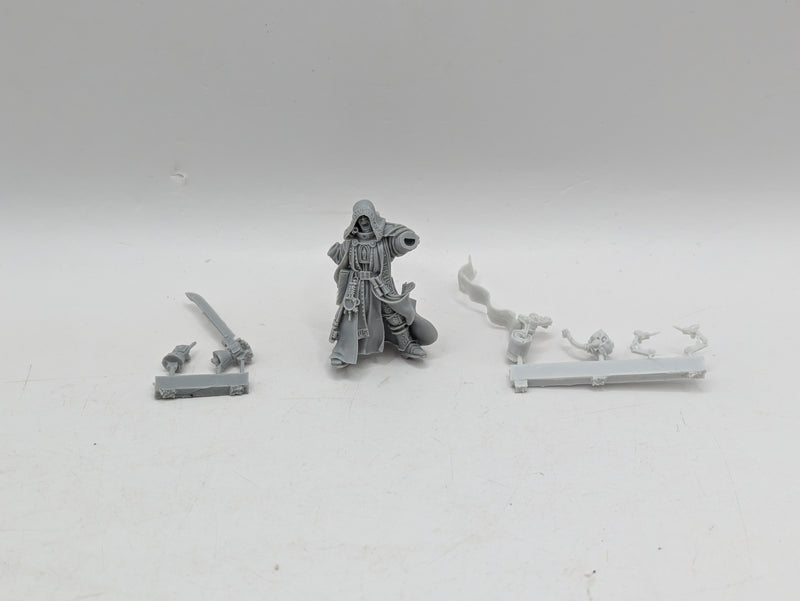 Warhammer 40k: Agents of the Imperium Inquisitor Lok and Servo Skull (AT024)