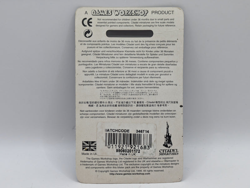 Warhammer Fantasy: Games Day 2004 Limited Edition Archaon on Foot (AT089)