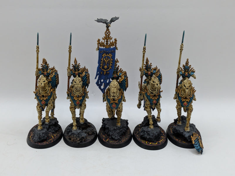 Warhammer Age of Sigmar: Ossiarch Bonereapers Kavalos Deathriders (AR055)
