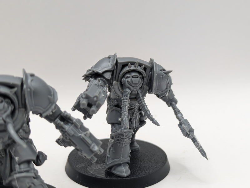 Warhammer 40k: Chaos Space Marines Terminators (AA053)