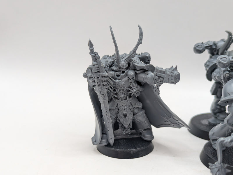 Warhammer 40k: Chaos Space Marines Bundle (AA057)