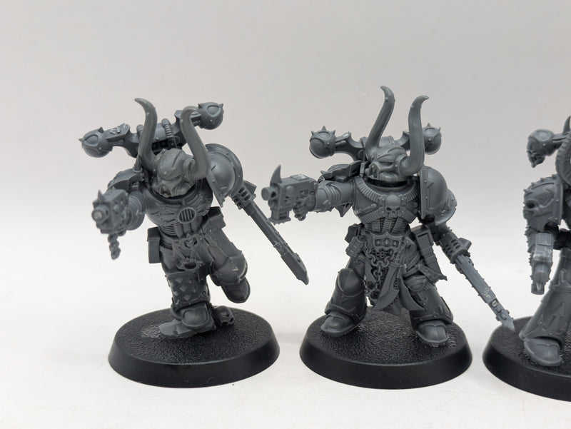 Warhammer 40k: Chaos Space Marines Bundle (AA057)