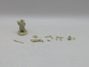 Warhammer 40k: Forgeworld Adeptus Titanicus Tech Priest Enginseer (AD087)