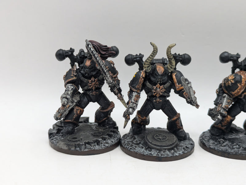 Warhammer 40k: Chaos Space Marines Old Legionaries (AF108)