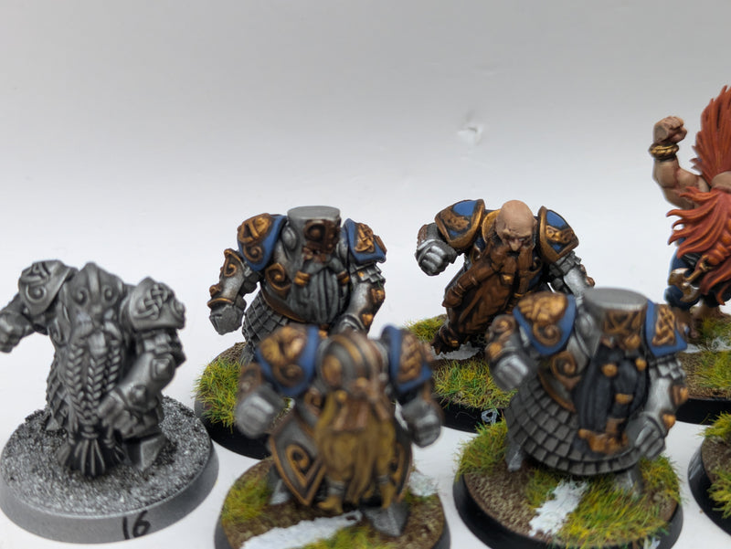 Warhammer Blood Bowl: Converted Dwarf Team (AZ154)