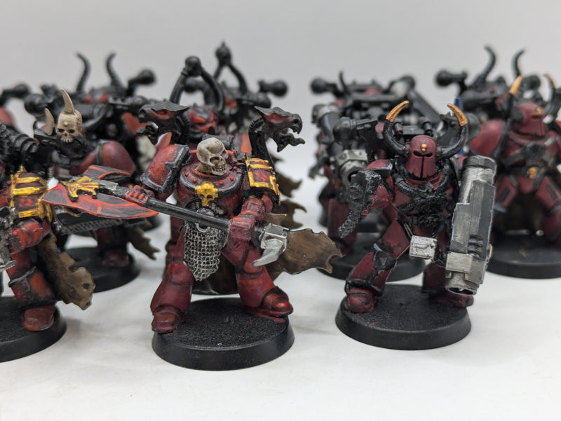 Warhammer 40k: Chaos Space Marines Old Legionaries (BC068)