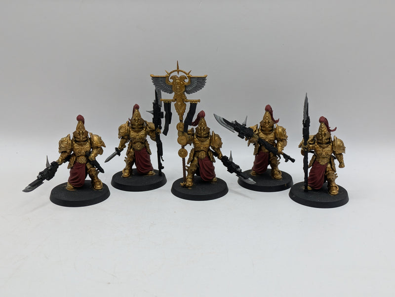 Warhammer 40k: Adeptus Custodes Wardens (BC035)