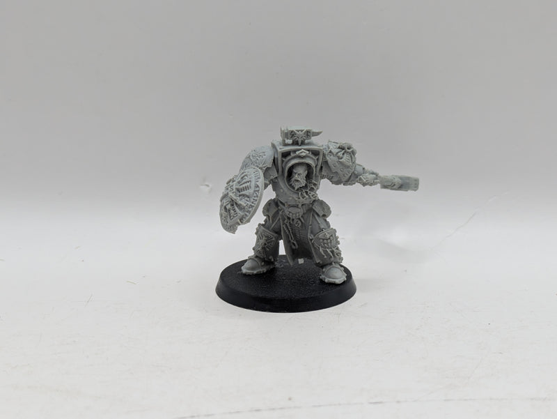 Warhammer 40k: Space Marine Space Wolves Arjac Rockfist (AJ085)