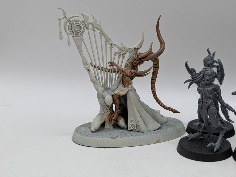 Warhammer 40k: Chaos Daemons Daemonettes of Slaanesh and Infernal Enrapturess (AW009)