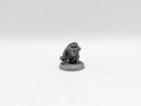 Warhammer Fantasy: Druken Dwarf Drinking with Axe (AD057)