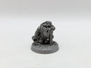 Warhammer Fantasy: Druken Dwarf Drinking with Axe (AD057)