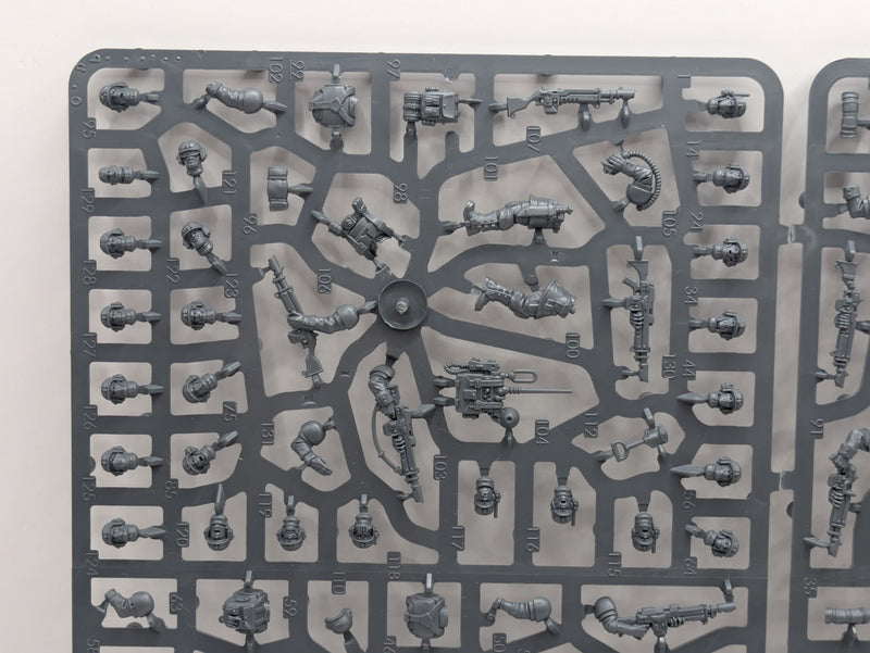 Warhammer 40k: Astra Militarum Cadian Shock Troops (SPRUE0087)