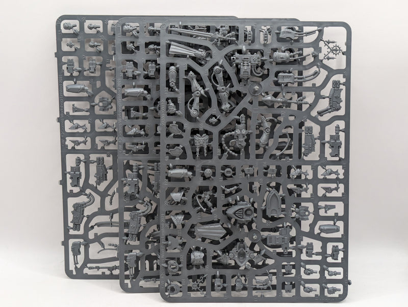 Warhammer 40k: Adepta Sororitas Paragon Warsuits (SPRUE0033)