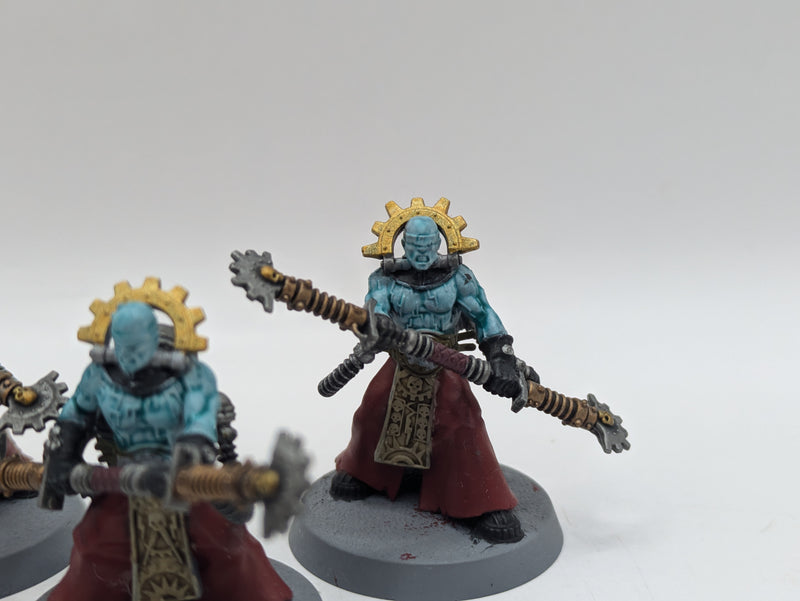 Warhammer 40k: Adeptus Mechanicus Electro-Priests (AA094)