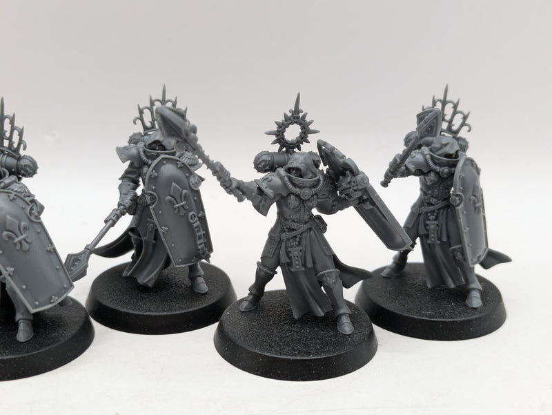 Warhammer 40k: Adepta Sororitas Celestian Sacresants (AA093)