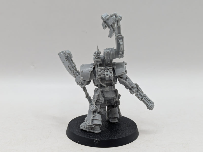 Warhammer The Horus Heresy: Space Marines Iron Hands Iron Father (AI180)