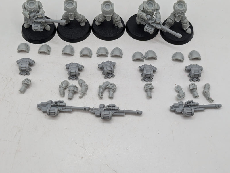 Warhammer Horus Heresy: Space Marines Resin MKIII Heavy Support Marines (AC073)