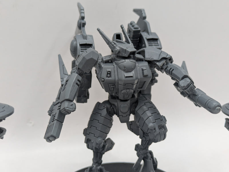 Warhammer 40k: T'au Empire Commander Battlesuit (AF041)