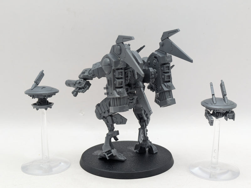 Warhammer 40k: T'au Empire Commander Battlesuit (AF041)