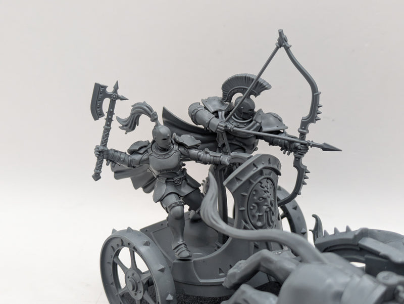 Warhammer Age of Sigmar: Stormcast Eternals Stormstrike Chariot (AW099)
