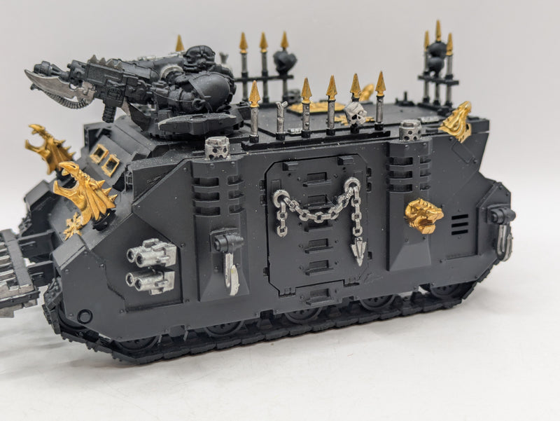 Warhammer 40k: Chaos Space Marines Rhino (AX058)